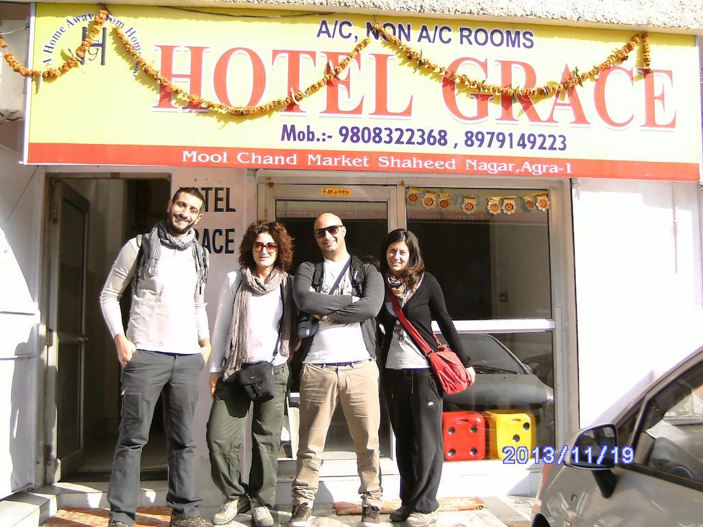 Hotel Grace Agra Kültér fotó