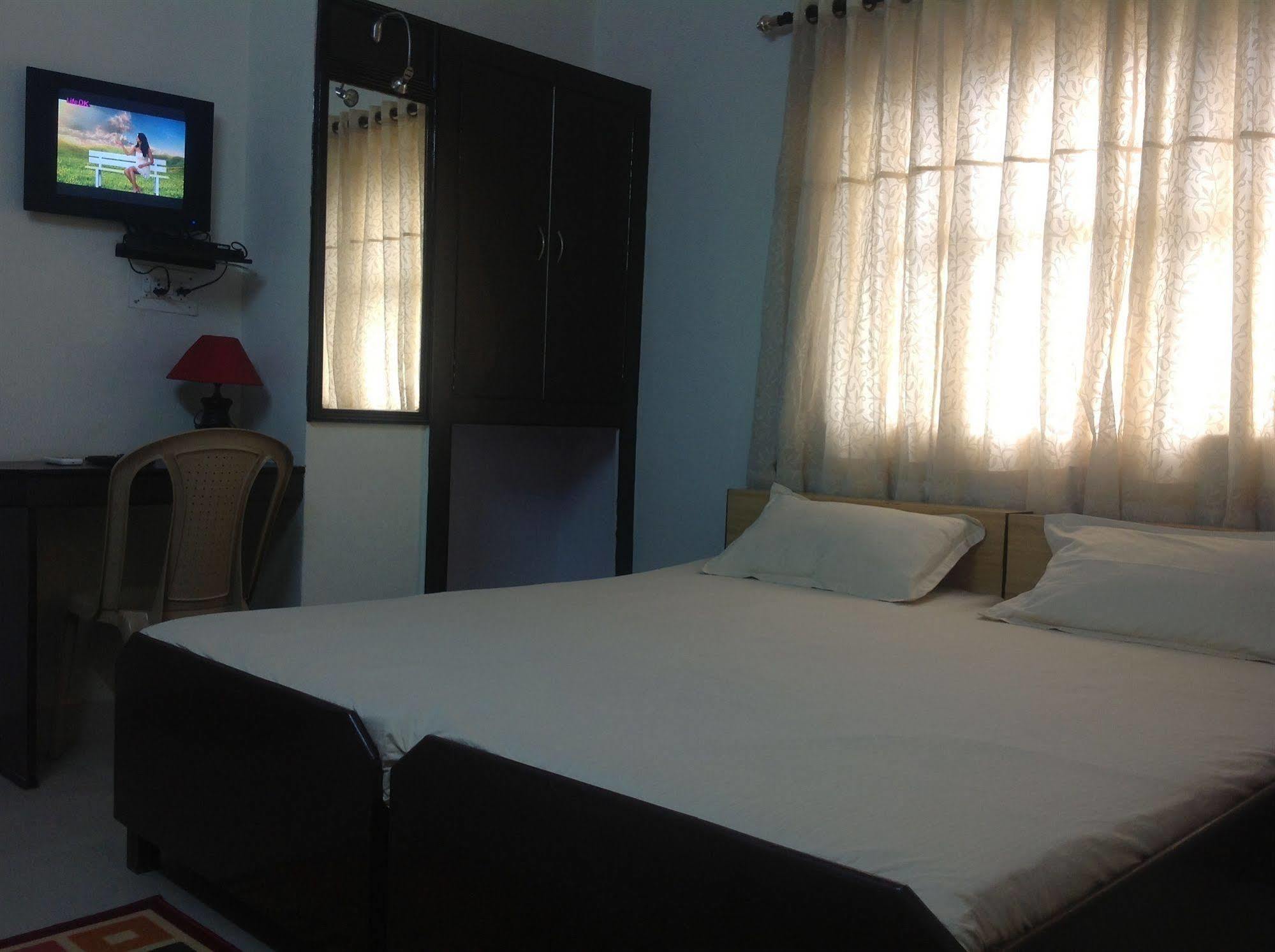 Hotel Grace Agra Kültér fotó