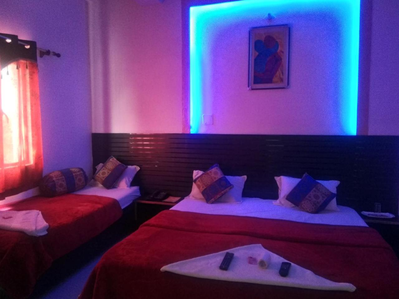 Hotel Grace Agra Kültér fotó